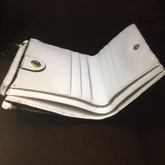 🆕NWT LIZ CLAIBORNE WALLET - Picture 4 of 5